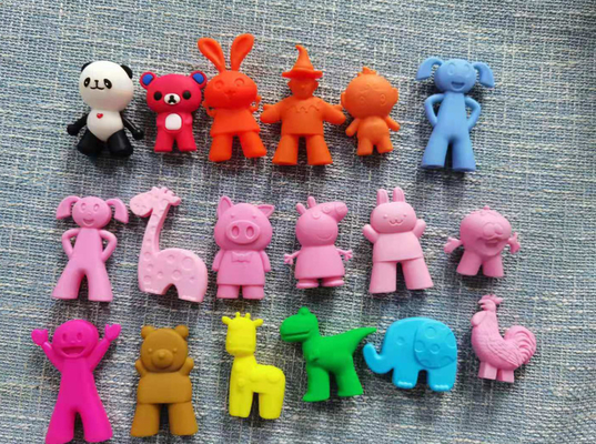 Palillos de entrenamiento de aprendizaje de dibujos animados de silicona reutilizables para niños con soportes