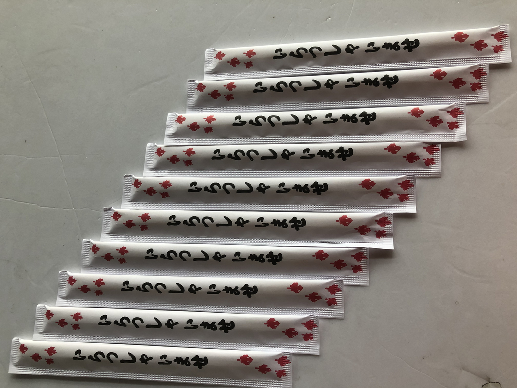 Palillos de bambú de Dispossable de los GEMELOS de los 24CM con envuelto en papel lleno para la comida china