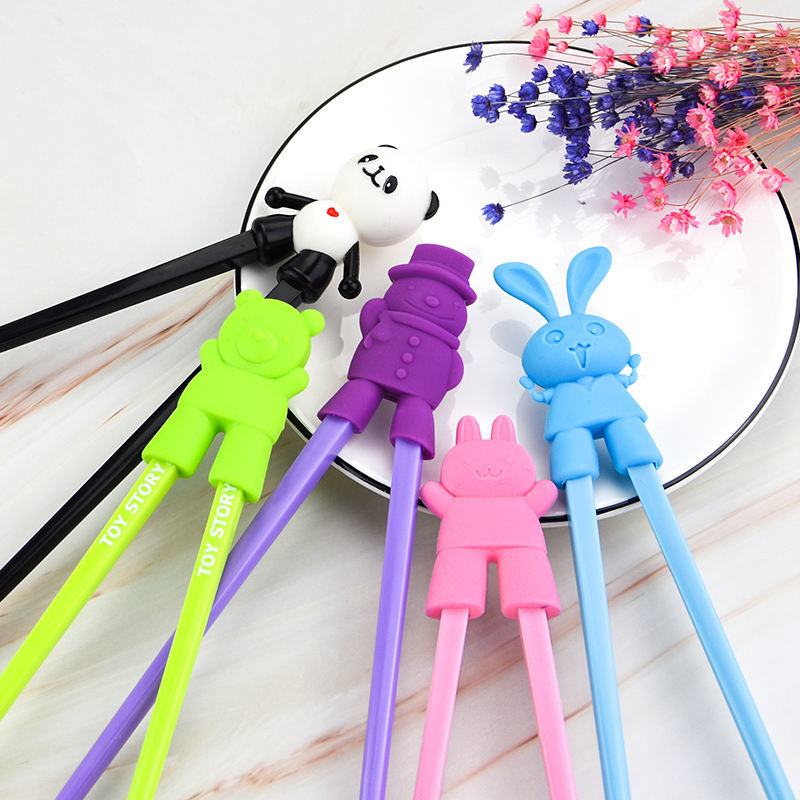 Palillos sostenibles personalizados con forma de animal para el entrenamiento de aprendizaje del bebé