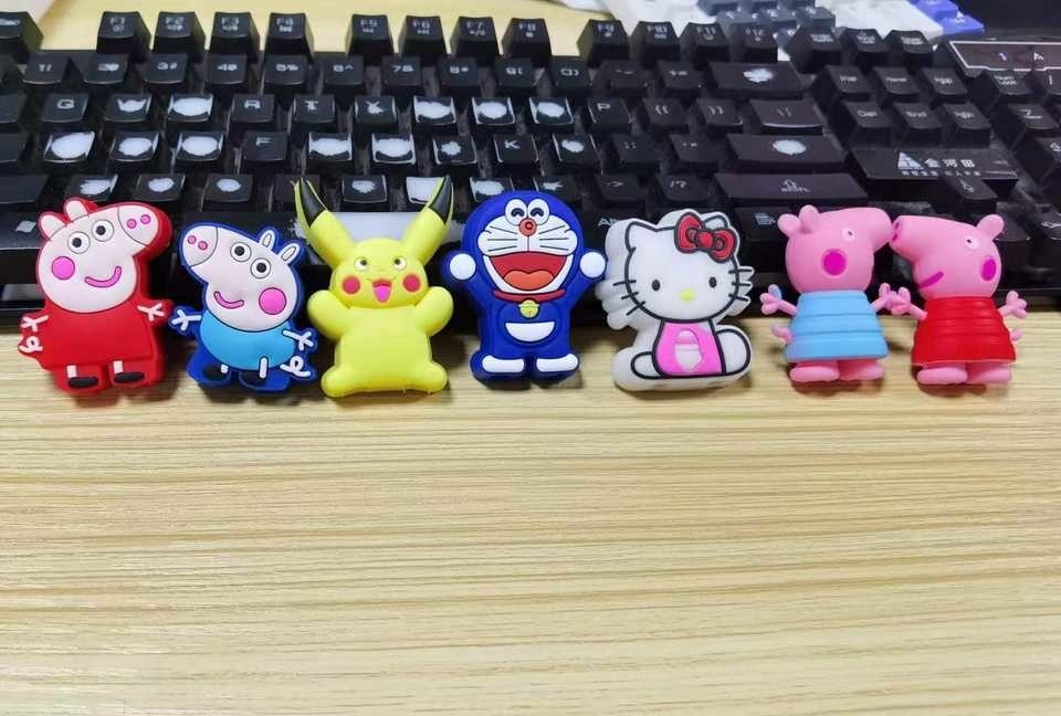Palillos de entrenamiento de aprendizaje de dibujos animados de silicona reutilizables para niños con soportes