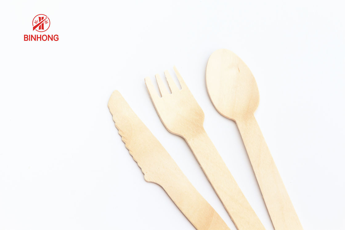 Sistema de madera/de bambú disponible de los cubiertos con el cuchillo de la cuchara de la bifurcación