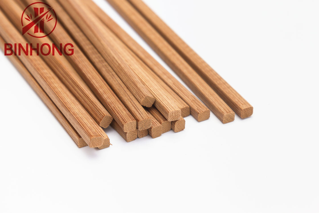 Palillos de bambú disponibles cuadrados carbonizados de los 24cm