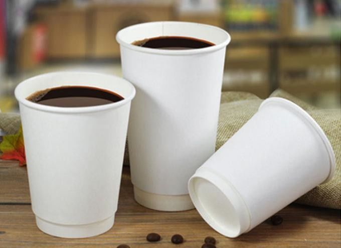 Taza 16oz de la bebida del café del papel de Kraft de la capa doble ISO9001 para el café