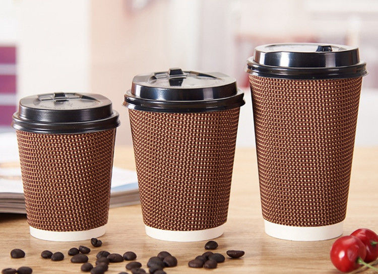 boca de 90m m tres tazas de café disponibles acanaladas de las capas 16oz