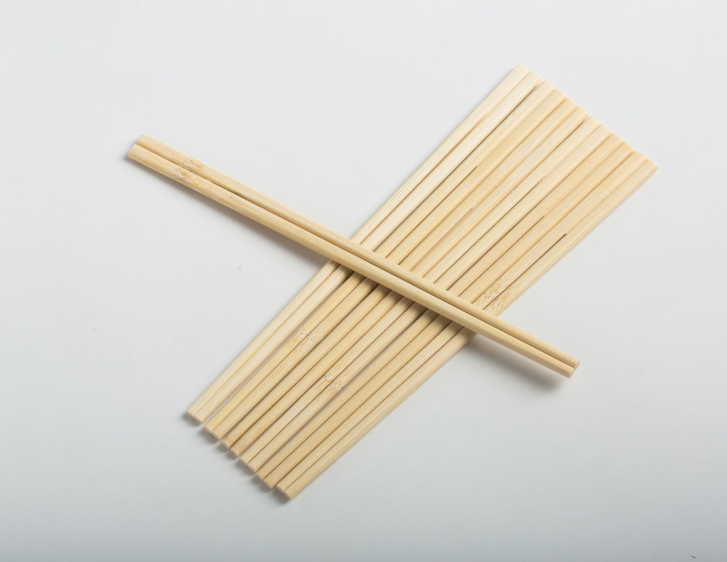 OPP que embala el nudo gemelo de Mao Bamboo Chopsticks Disposable With, palillos desnudos