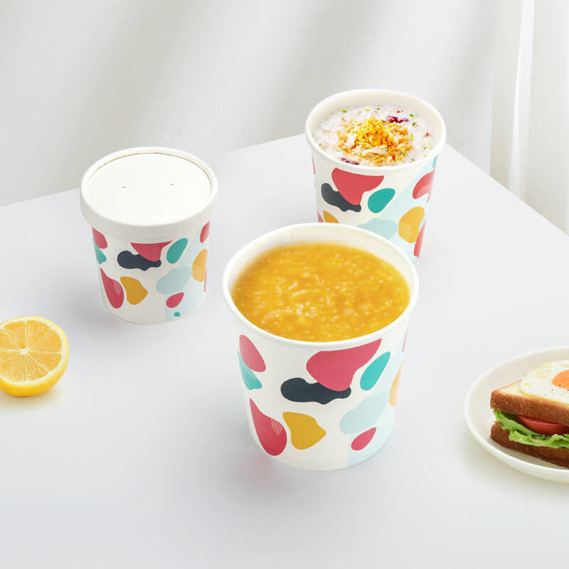 Cuenco de sopa plástico disponible del papel de Kraft de la tapa del OEM con el modelo superficial